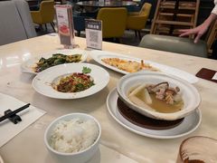 -港丽餐厅(高德置地店)