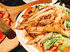 凯撒沙拉配香草鸡胸肉-碧特博格·20年品牌西餐厅(芜湖路店)