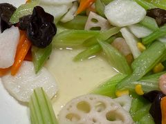 -嘎吧锅私家菜馆(新村十区店)