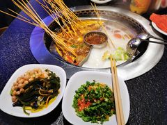 -佰人王串串香火锅(洋珠巷店)