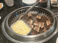 -木槿花韩式炭烤·熟成肉工坊(孙文东路店)