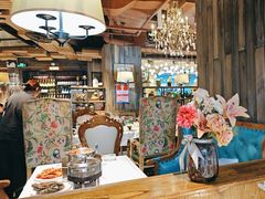 -领鲜活海鲜榴莲自助火锅(东门店)