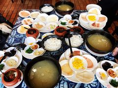 -桥香园过桥米线(国贸店)