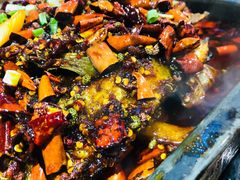 怪味-江边城外烤全鱼(龙德广场店)