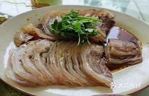 Crystal Pork Shank