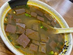 -黄阿姨锅贴大王(万航渡路店)