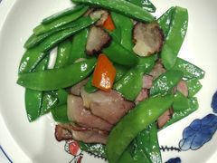 荷兰豆炒咸肉-解家河南菜(商鼎路店)