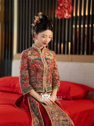 点击看大图 -艾拉·女王婚纱礼服馆