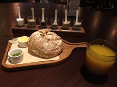-恰餐厅及酒吧 CHAR Bar & Grill (北京丽都皇冠假日店)