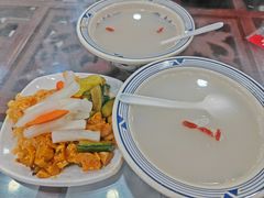 -牛一嘴·兰州牛肉面·大盘鸡(财富中心店)