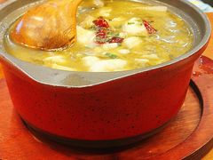 -周鱼小馆石锅酸菜鱼(活力汇店)