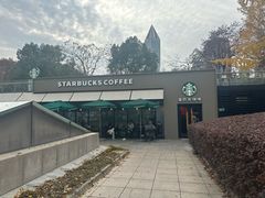 -星巴克(西藏路店)