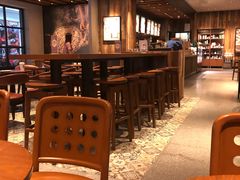 大堂-星巴克(上海汇锦里店)