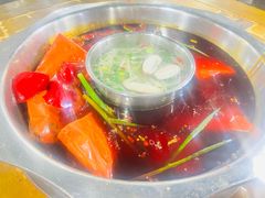 -正南齊北重庆老火锅(光华村直营店)