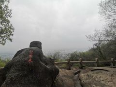 -灵岩山风景区