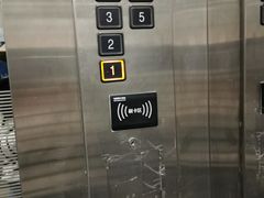 -青皮树酒店(合肥之心城安农大地铁站店)