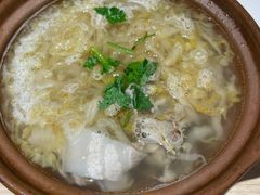 酸菜砂锅-六泰居·尔滨地标·东北菜(黄河路店)