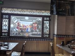 -阿婆情腊排骨火锅(金虹路店)