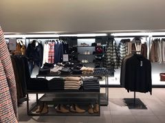 -ZARA(万达广场二七店)