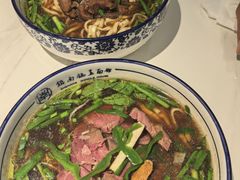 -镇南锅盖面馆(解放路店)