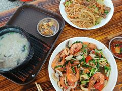 -岱晓海港海鲜粥