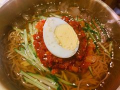 -韩聚屋韩国烤肉餐厅(新北万达店)