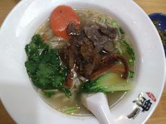 -贯一台湾牛肉面(八一七中路店)
