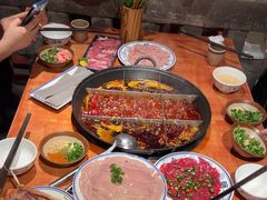 -周小明火锅(黑金冠社区店)