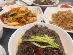 -桃园中华料理炸酱面(燕儿岛路店)