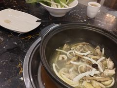 -润泽园海南椰子鸡·糟粕醋火锅(拱北店)