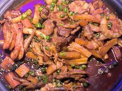 -徐记小怪兽肉蟹煲(中央大街店)