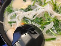-肥汁米蘭香港米线(宁波路总店)