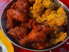 -BHC炸鸡(明洞总店)