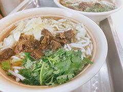 -花溪王记牛肉粉(四季花溪商场店)