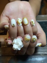 -睫乐园•睫公馆•美睫美甲沙龙