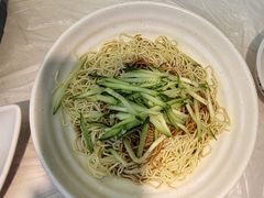 -肥肥虾庄·金牌油焖大虾(沙湖店)