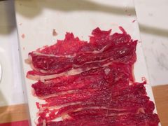 -牛三斤潮汕鲜牛肉火锅(昌发展万科店)