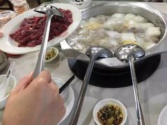 -粤潮牛肉火锅店(江南大道店)