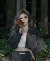 -东秀护肤造型