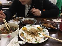 -凡老头米线砂锅(古荡新村西粮站)