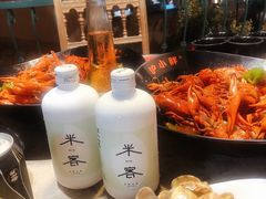 -沪小胖小龙虾(淮海中路旗舰店)