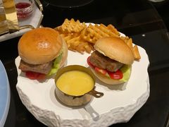 -行者书屋大堂吧 ·下午茶(南京圣和府邸酒店)