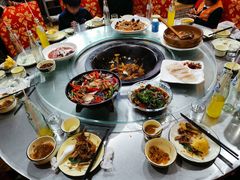 -东北农家院·铁锅炖(莘庄店)