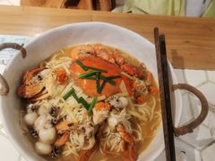 -十面欢腾(长乐路店)