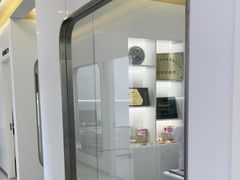 -皓齿连锁·雅贝健口腔·种植·矫正中心(虹口曲阳路店)