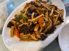 -添福来墨鱼饺子 · 海鲜东北菜(泡崖店)