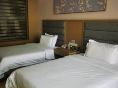 -兴芮温泉度假区