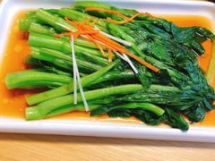 -关东小磨东北菜(上海长风大悦城店)