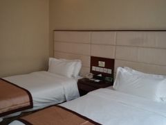 -兴芮温泉度假区