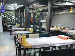 -云晓光头烧烤吧(盛夏店)